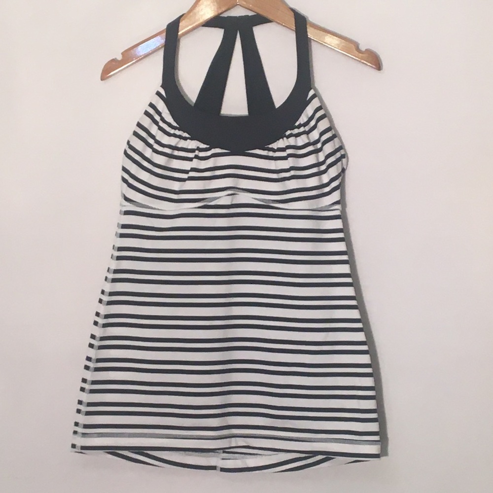 Lululemon athletic top 6